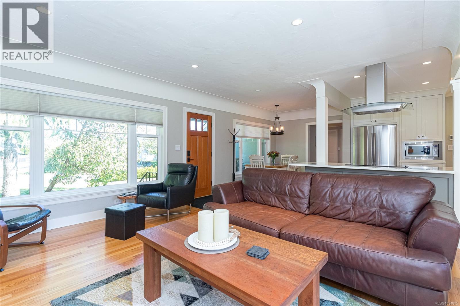 1155 Marchant Rd - 9
