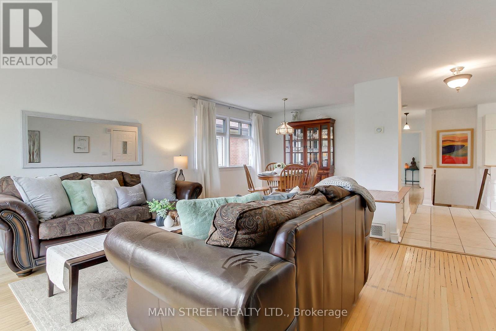 14 WESTHAMPTON DRIVE - 12