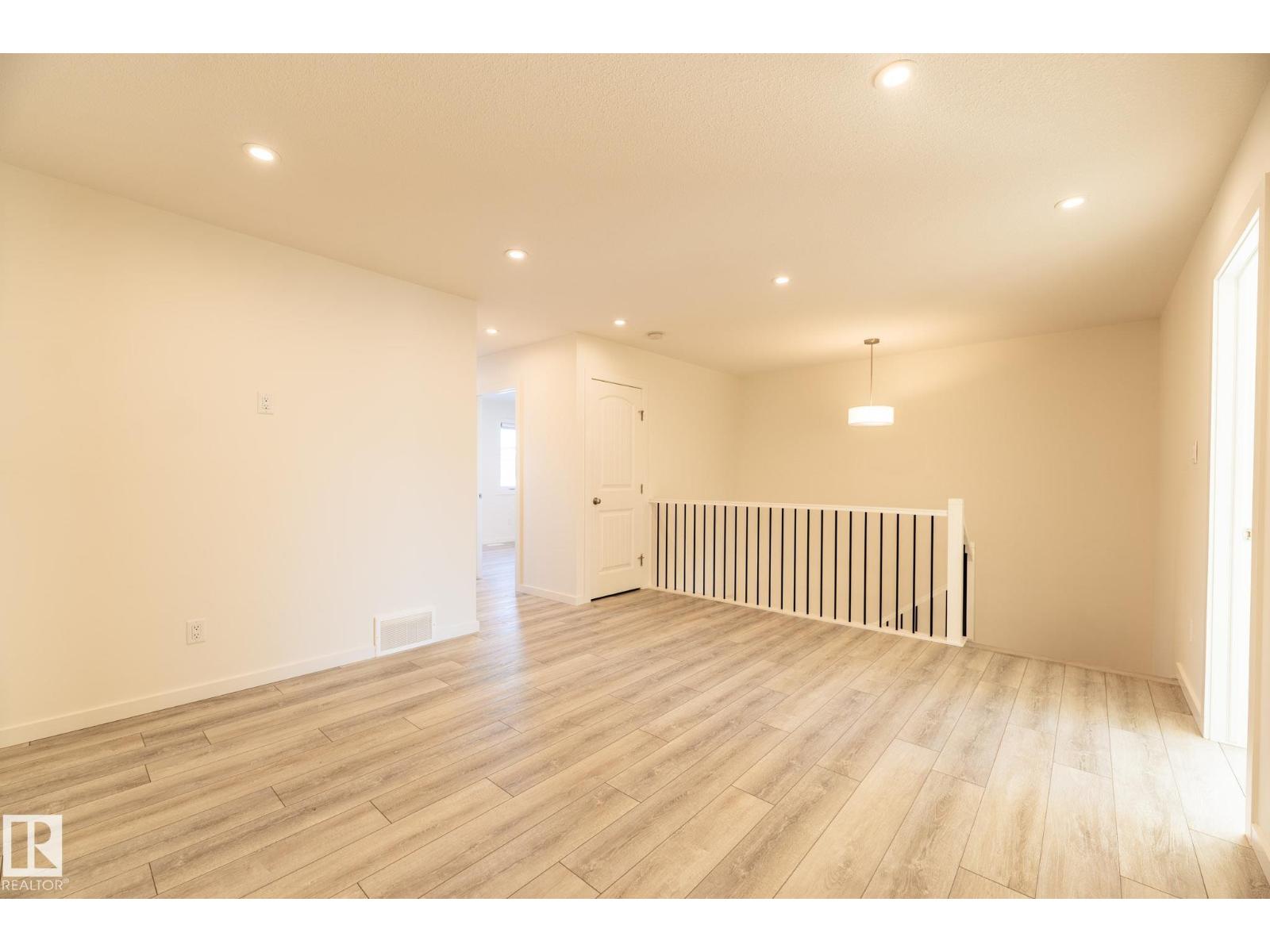 3227 KULAY WY SW, Edmonton