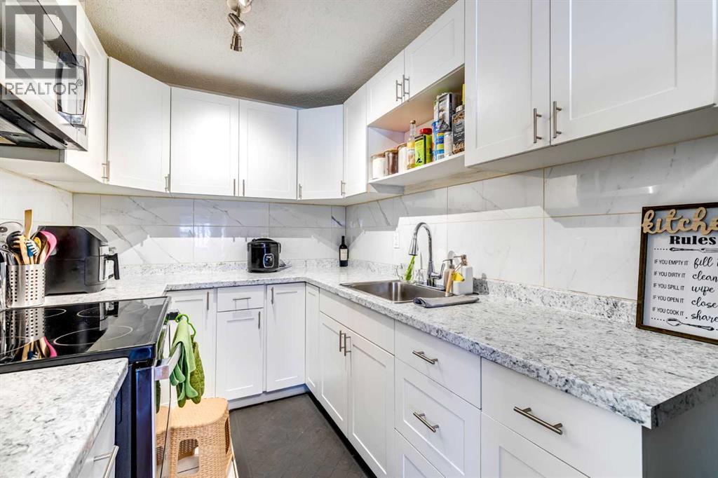 217 Aboyne Place NE - 9