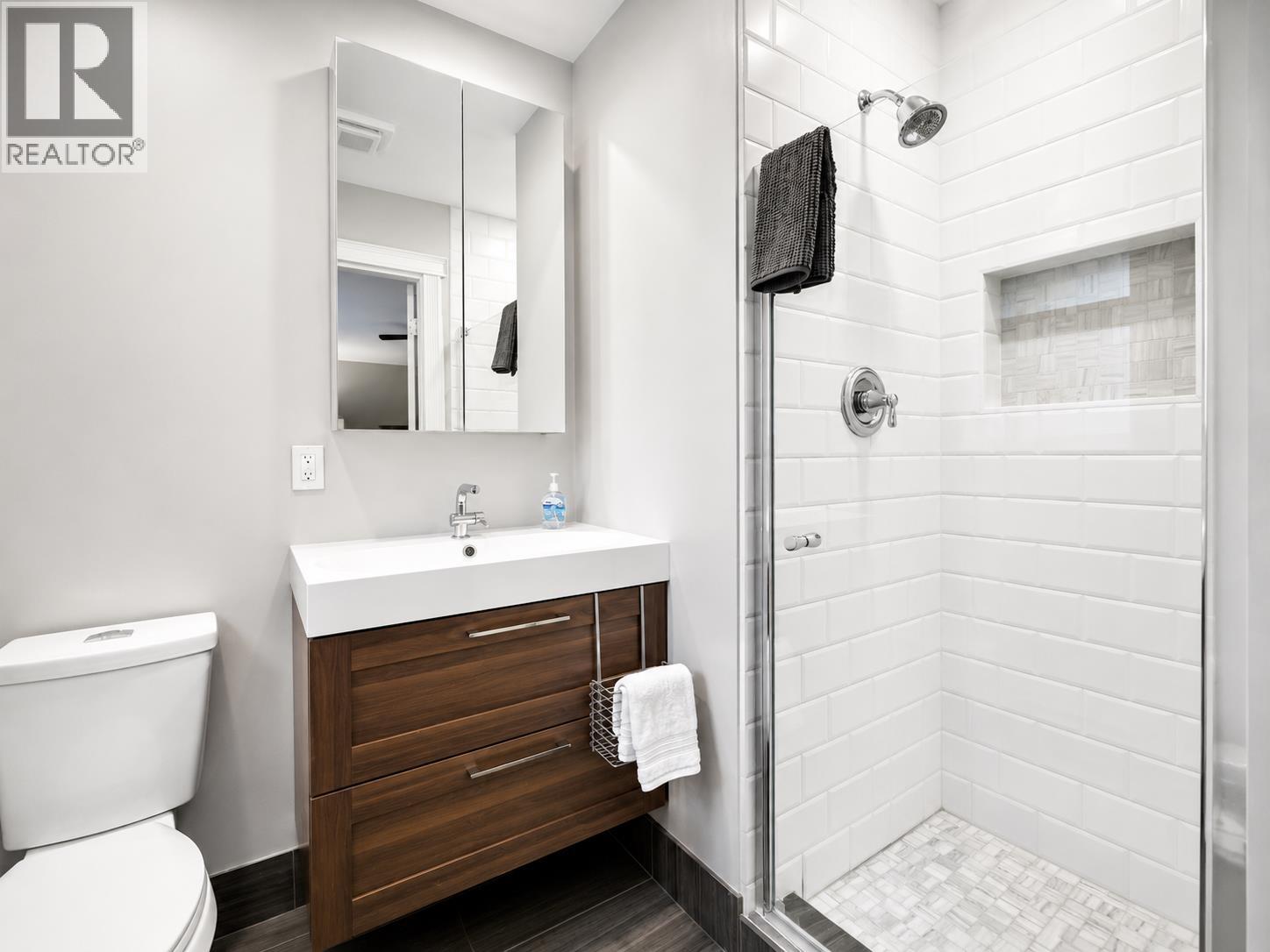 1510 MACDONALD PLACE, Squamish