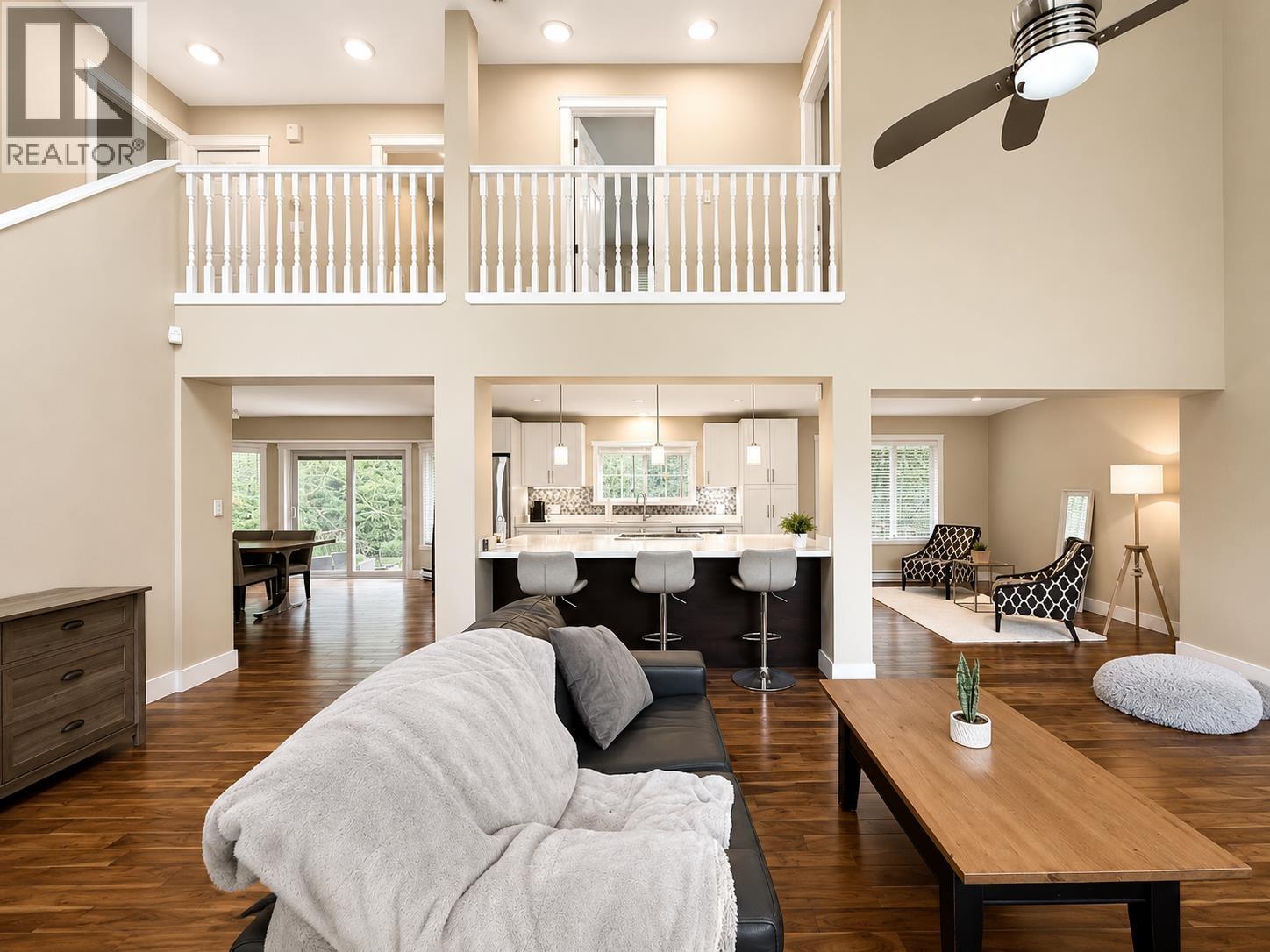 1510 MACDONALD PLACE, Squamish