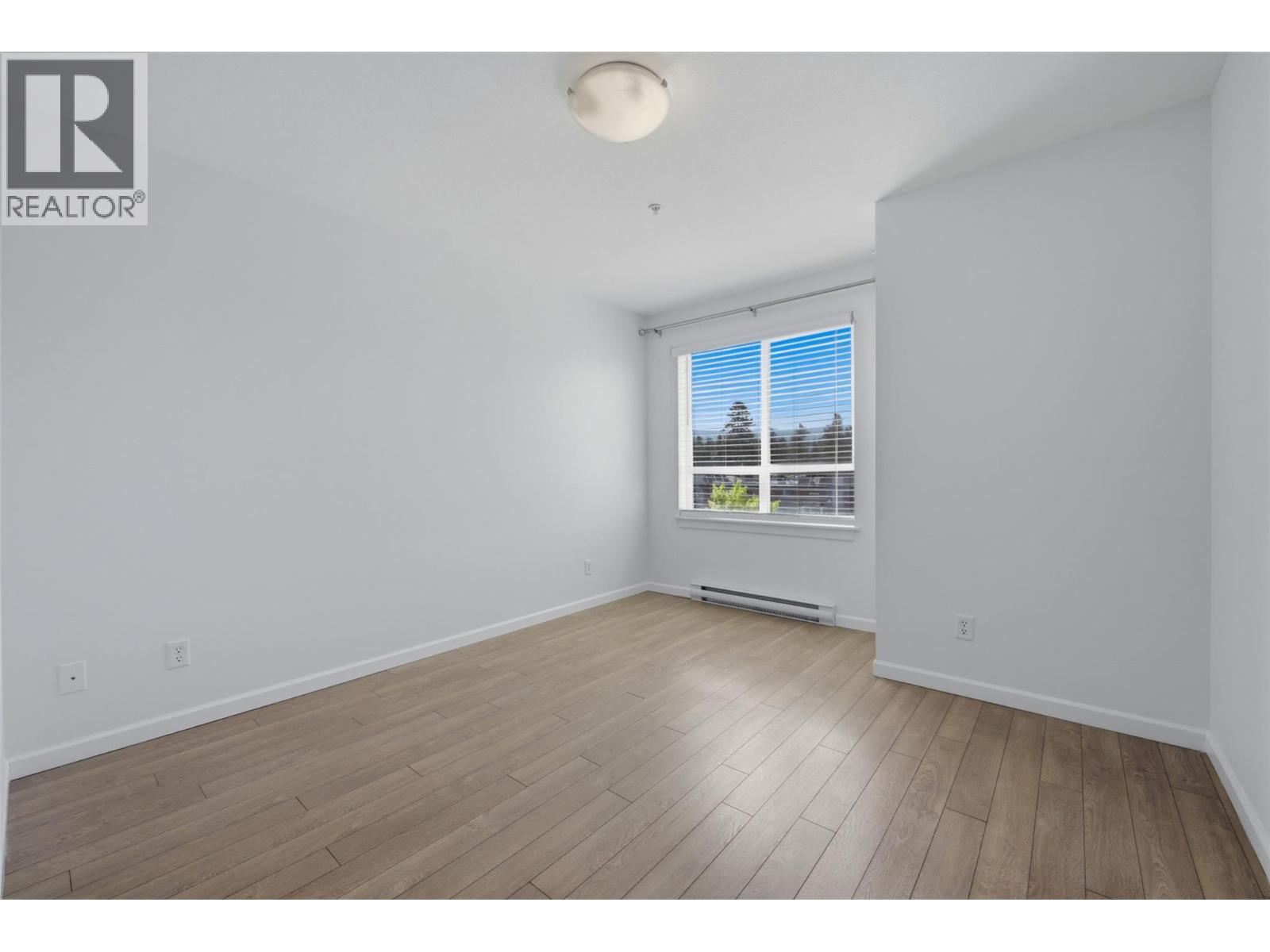 #302 140 Asher Road - 25