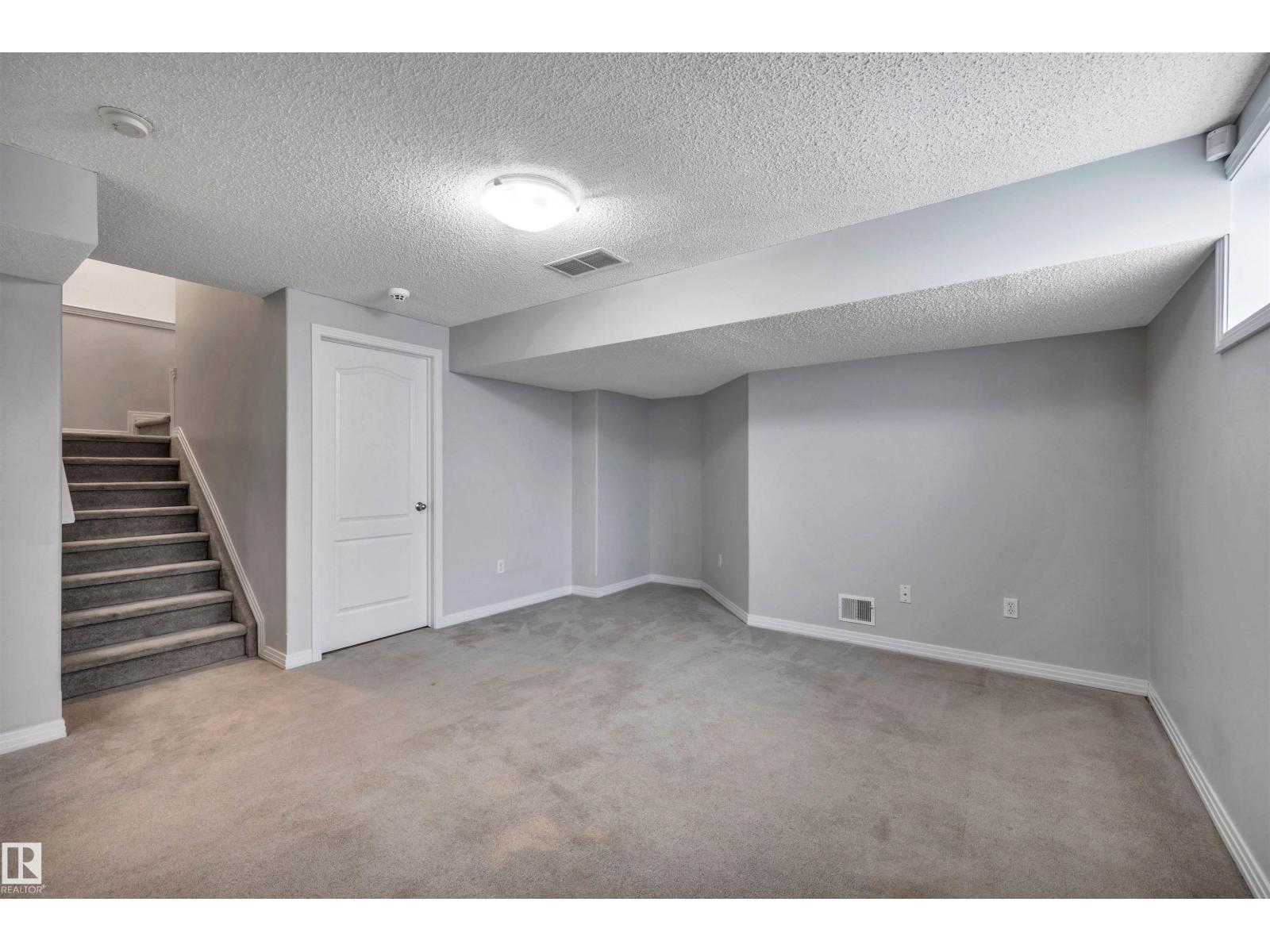 4316 151 AV NW - 24