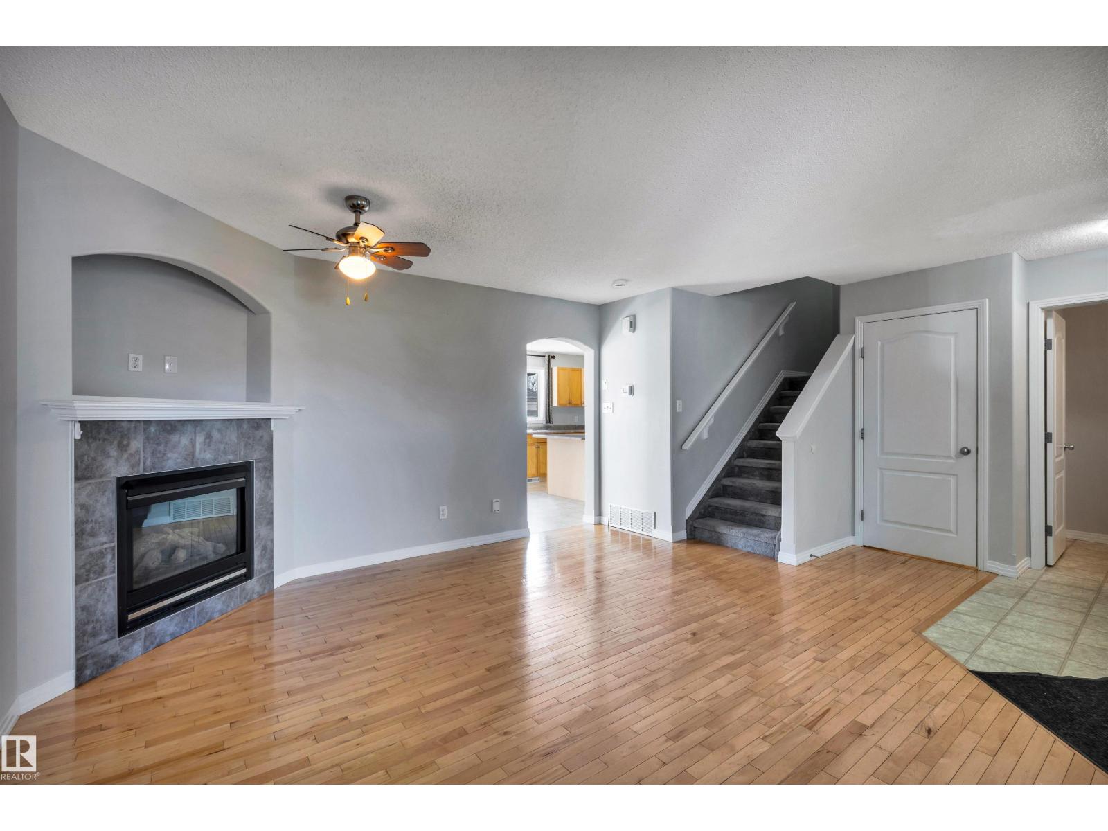 4316 151 AV NW - 5