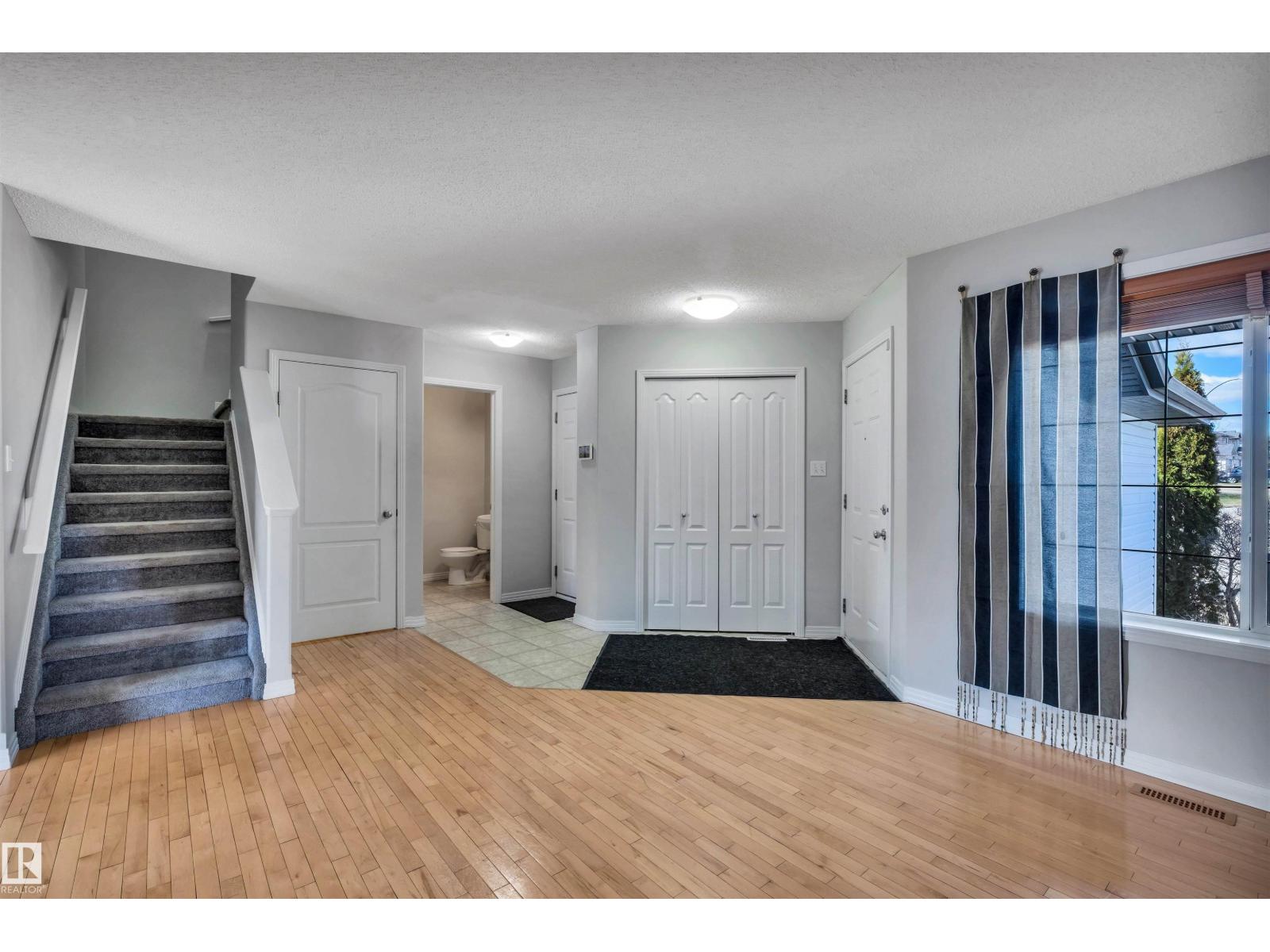 4316 151 AV NW - 4