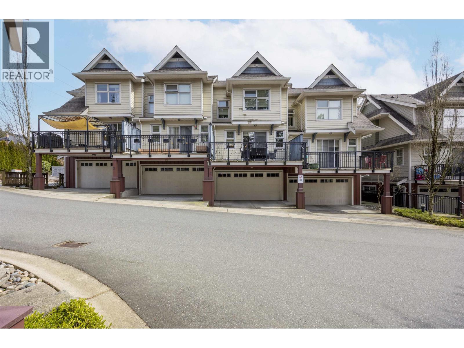 3 3380 FRANCIS CRESCENT
