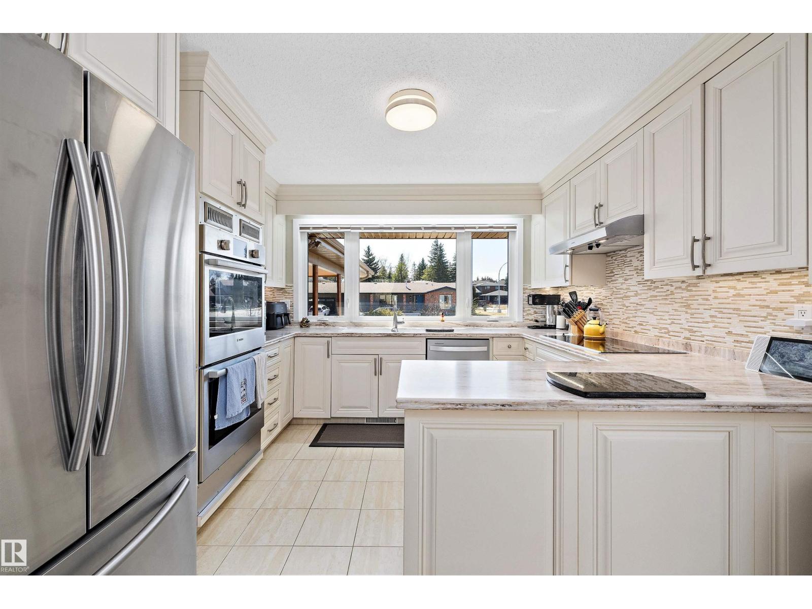 227 WESTRIDGE RD NW, Edmonton
