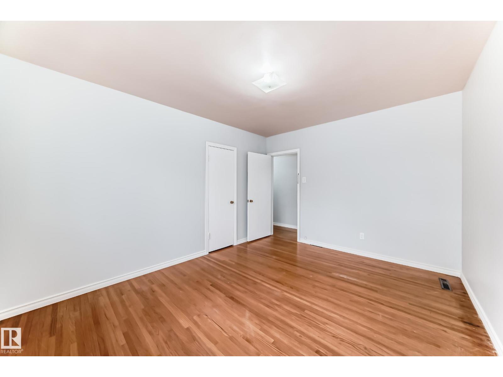 13003 Sherbrooke AV NW, Edmonton