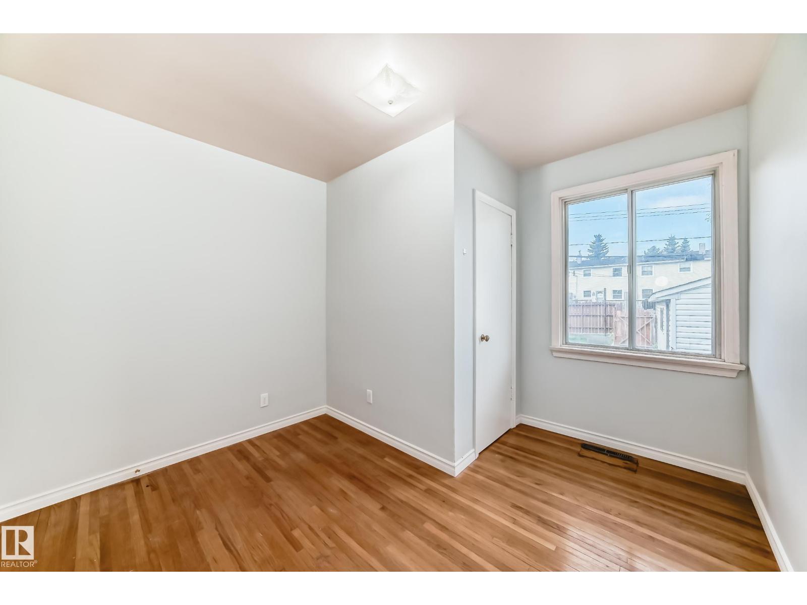 13003 Sherbrooke AV NW, Edmonton