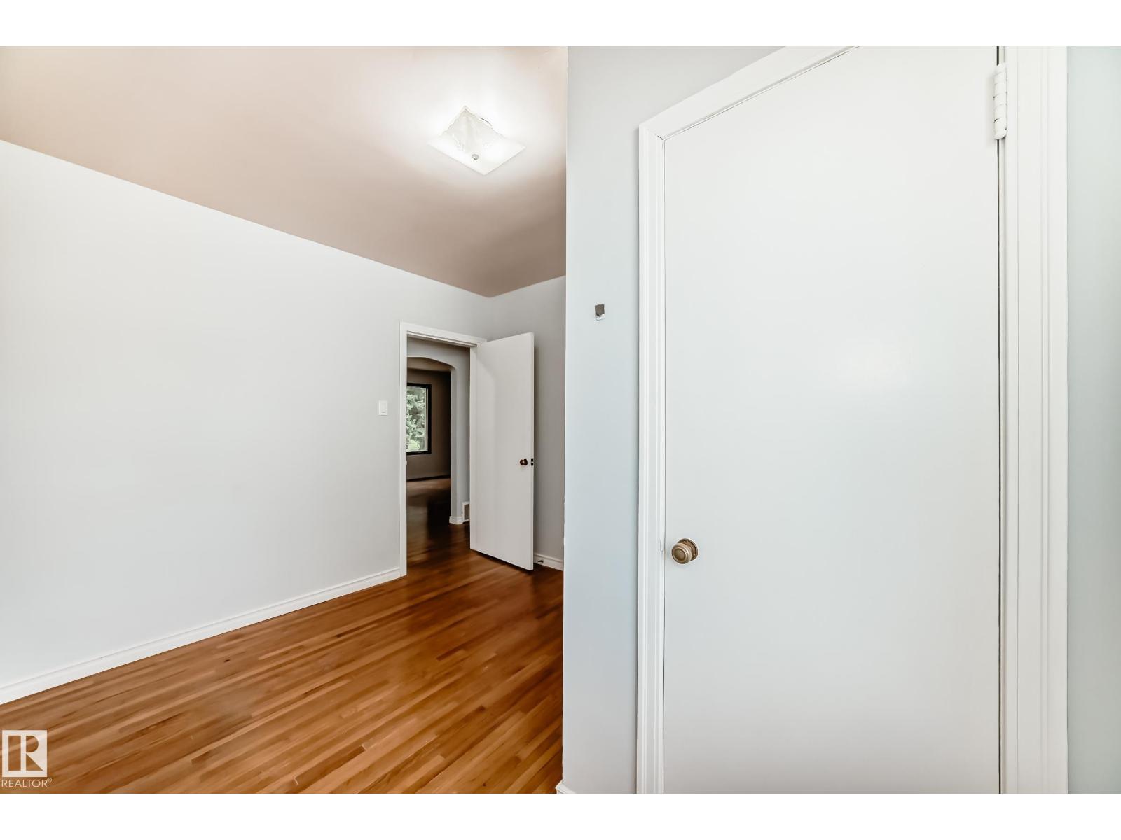 13003 Sherbrooke AV NW, Edmonton