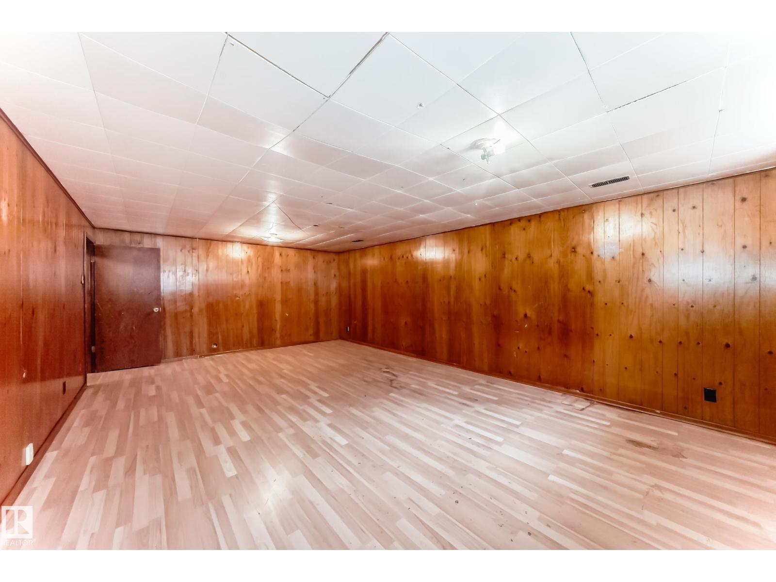 13003 Sherbrooke AV NW, Edmonton