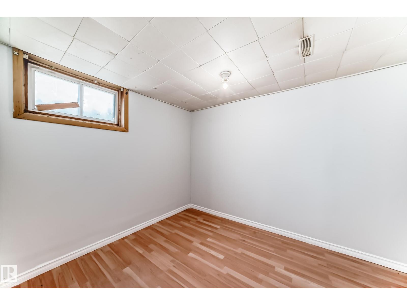 13003 Sherbrooke AV NW, Edmonton