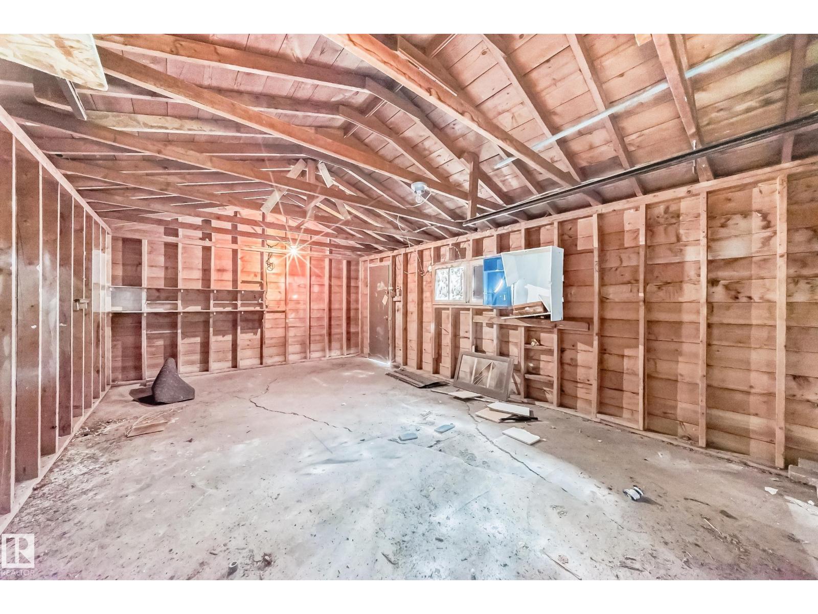13003 Sherbrooke AV NW, Edmonton