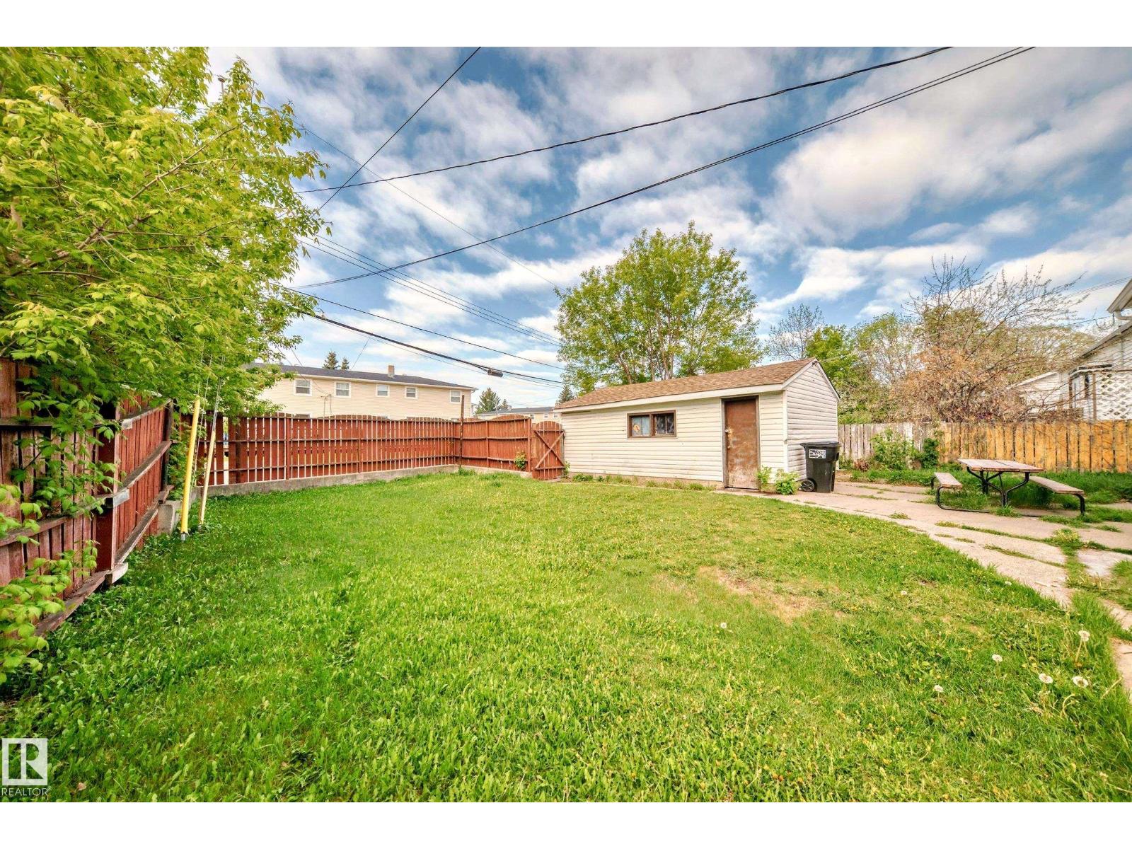 13003 Sherbrooke AV NW, Edmonton