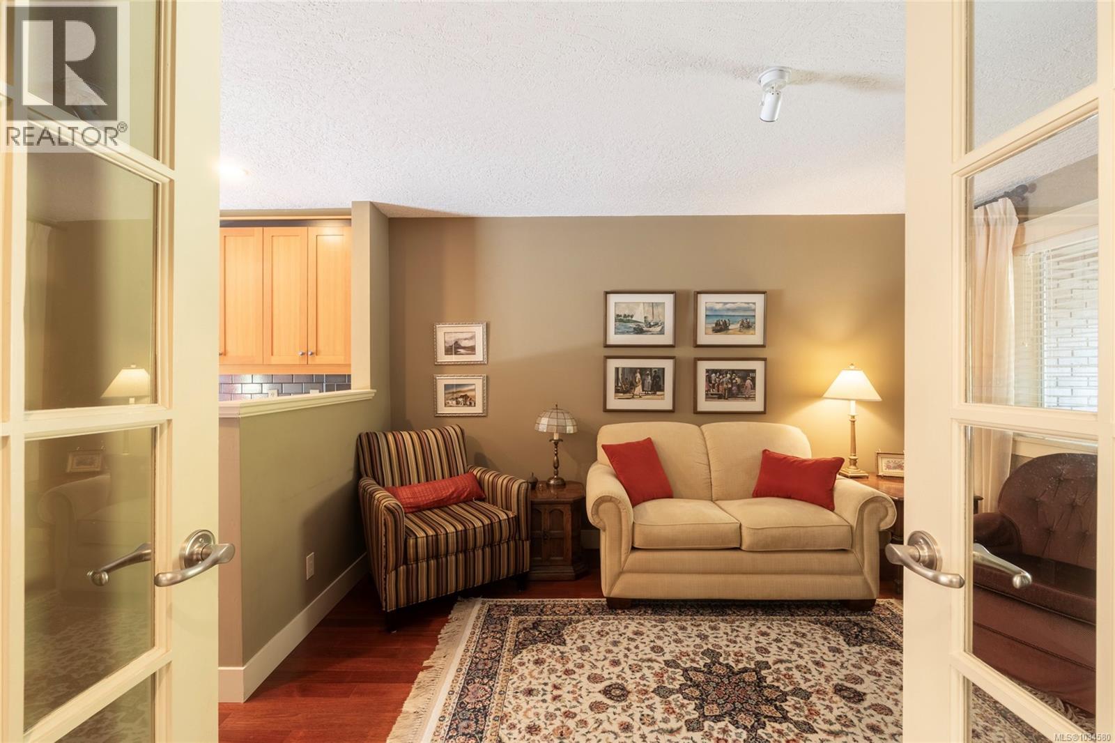 #3 1040 Pondwood Lane - 20