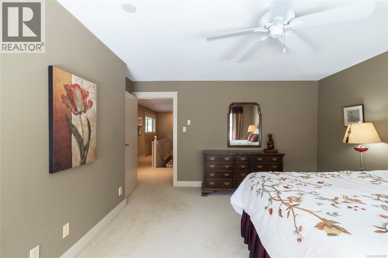 #3 1040 Pondwood Lane - 25