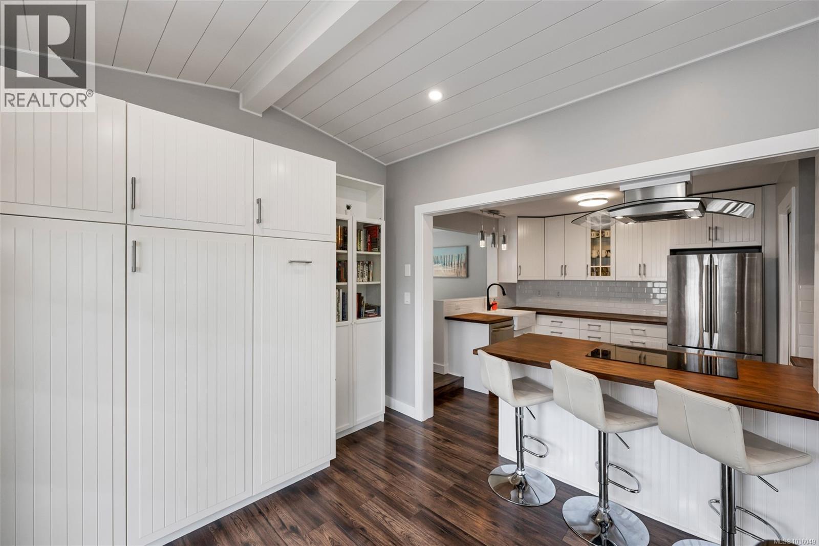  3535 Richmond Road, Saanich