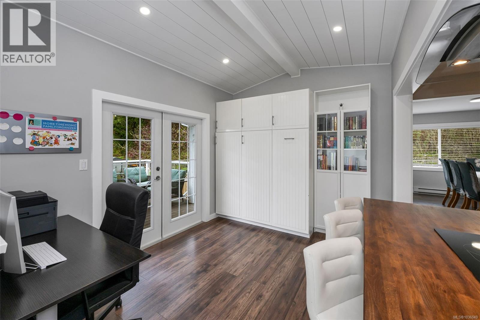 3535 Richmond Road, Saanich