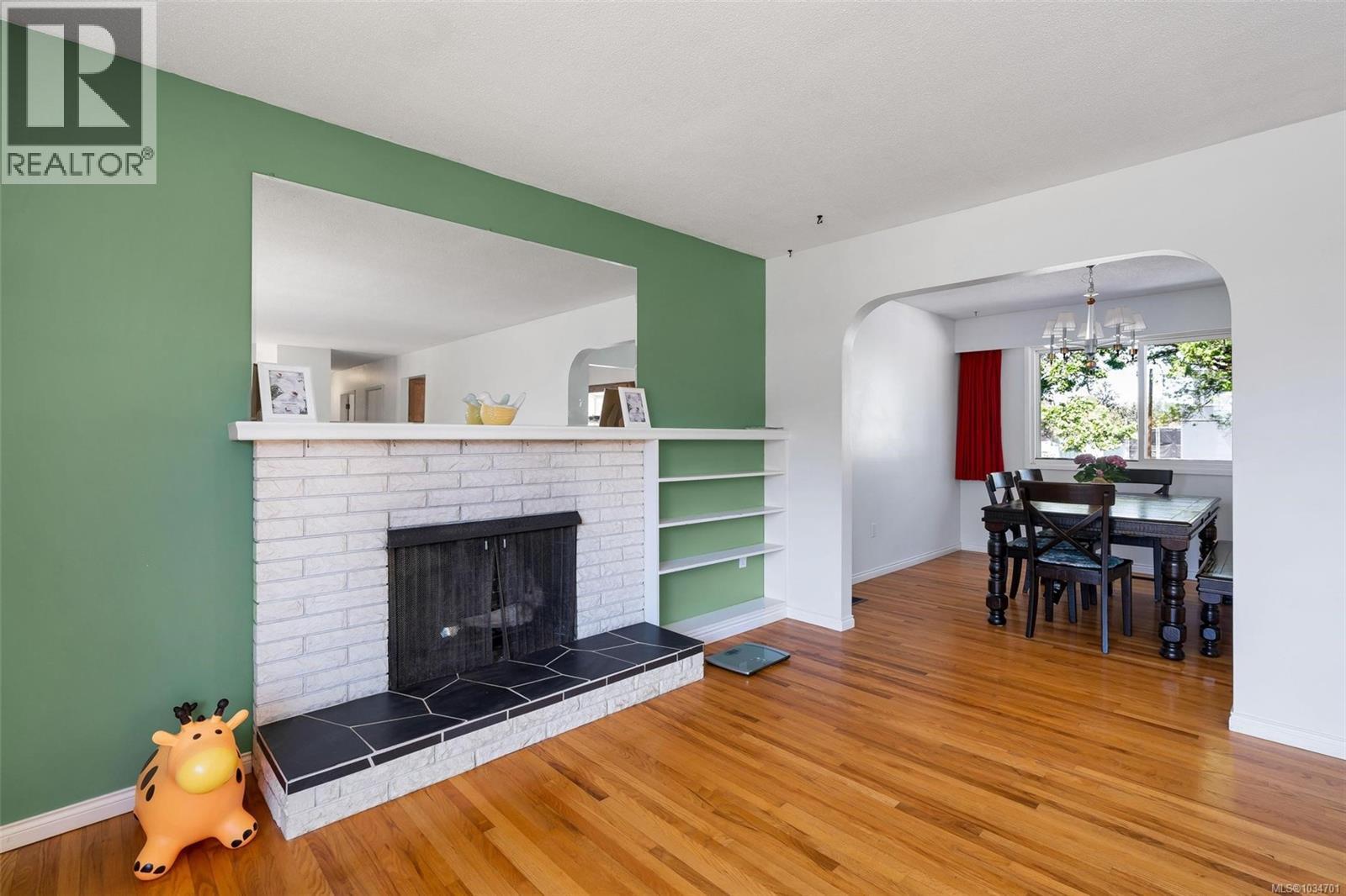 1722 Jefferson Ave - 8