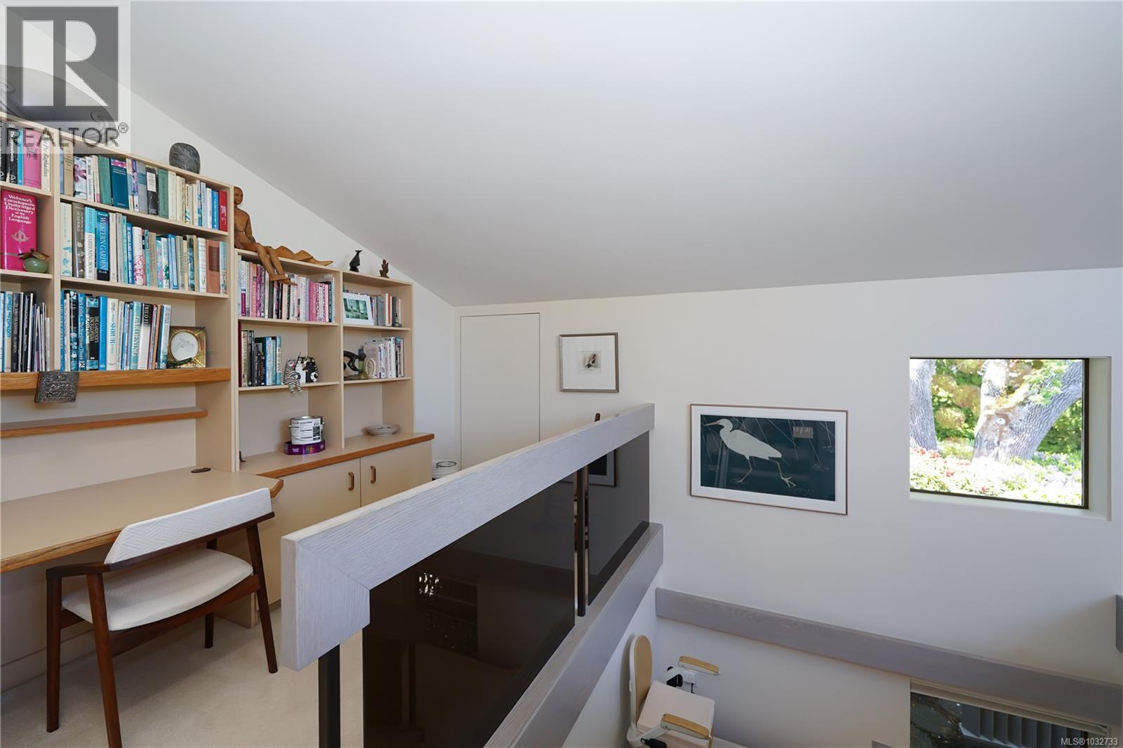  1711 Patly Place, Victoria