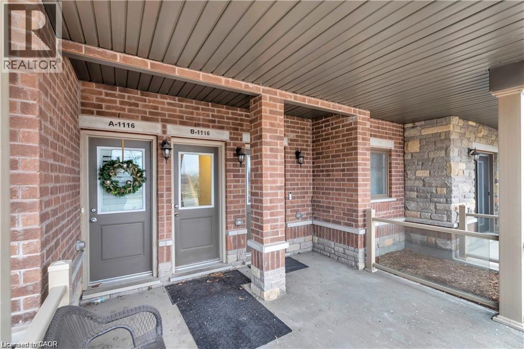 1116 FAIRWAY Road N Unit# B, Kitchener, Ontario, N2A0J3 — Photo 2
