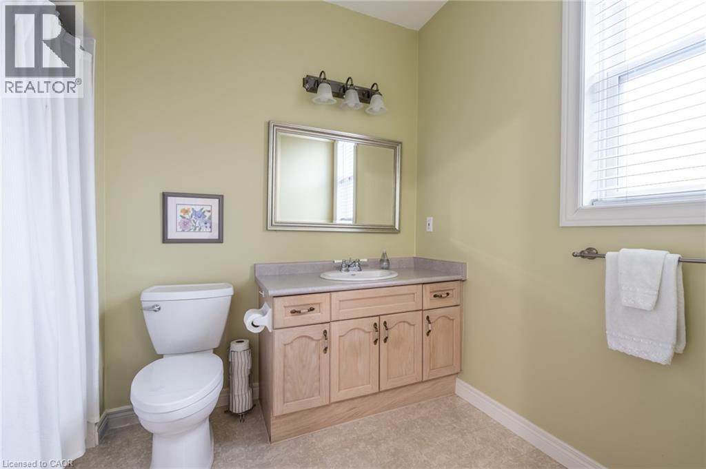 47 GREENTRAIL Drive, Mount Hope, Ontario, L0R1W0 — Photo 18