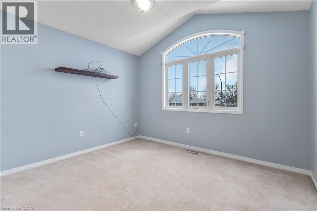 21 AXFORD Parkway, St. Thomas, Ontario, N5R6E6 — Photo 16