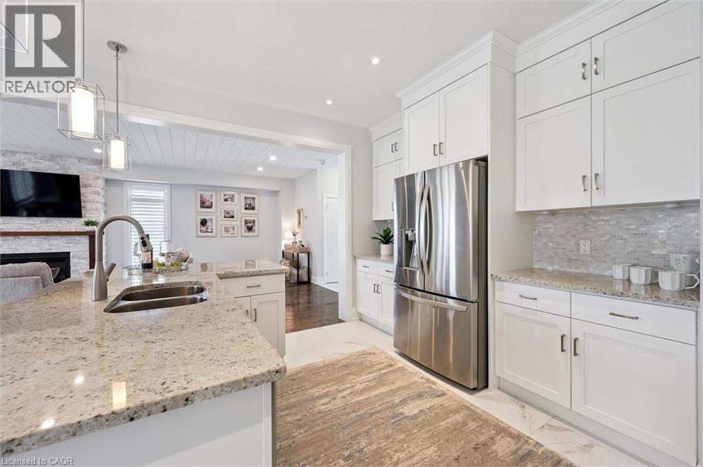 72 ELMBANK Trail, Kitchener, Ontario, N2R0H1 — Photo 18