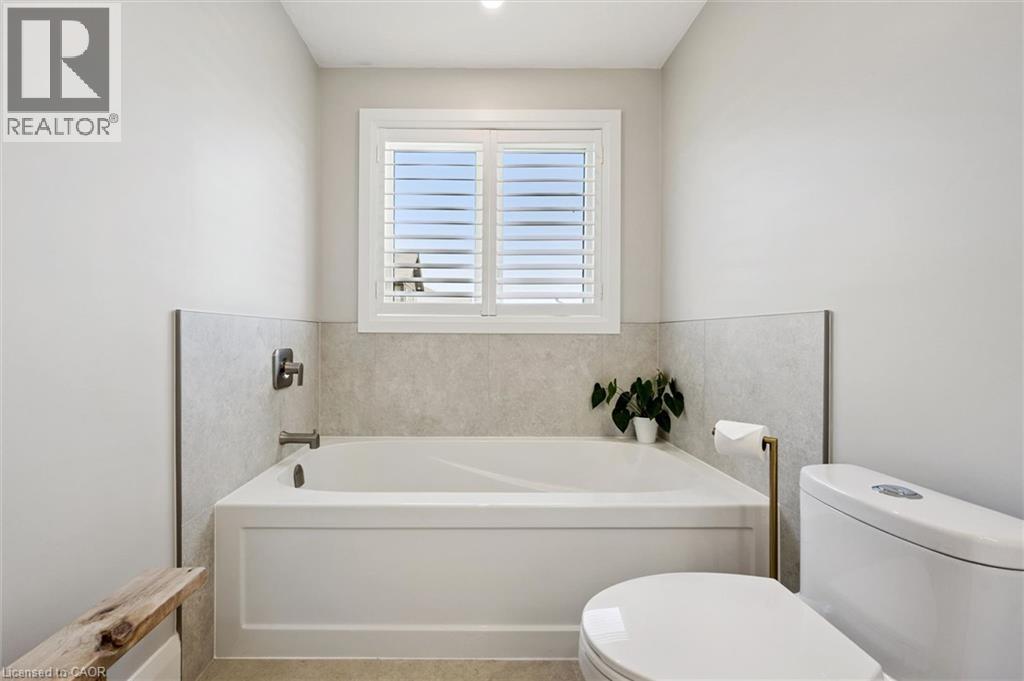 72 ELMBANK Trail, Kitchener, Ontario, N2R0H1 — Photo 31