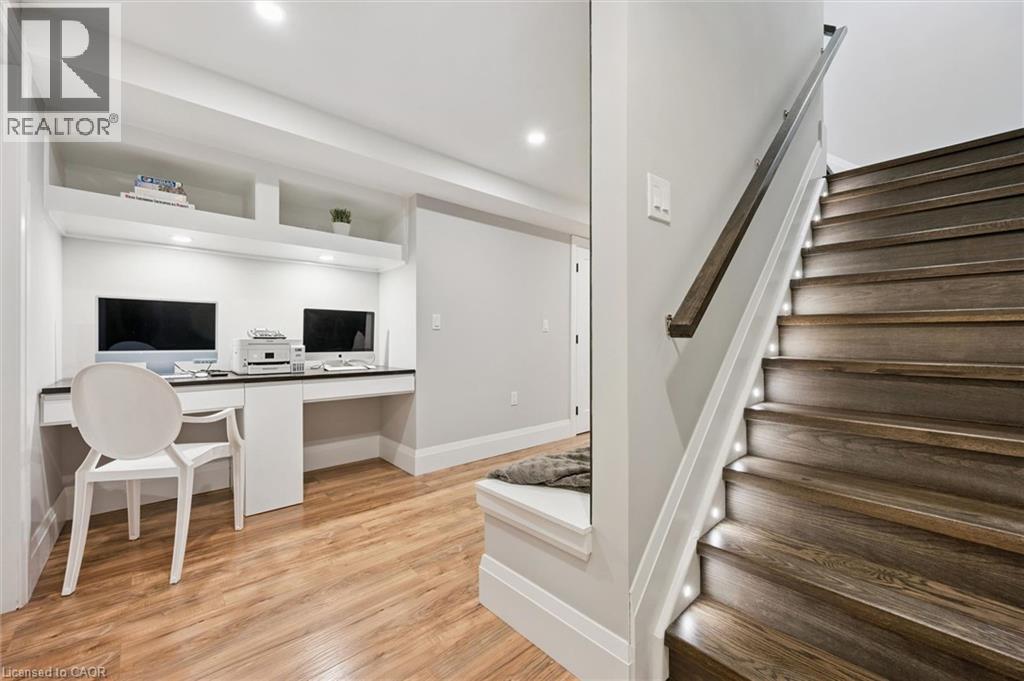 72 ELMBANK Trail, Kitchener, Ontario, N2R0H1 — Photo 36