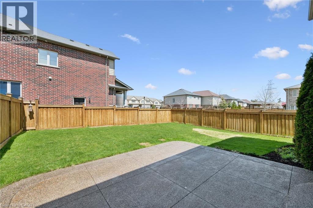 72 ELMBANK Trail, Kitchener, Ontario, N2R0H1 — Photo 43