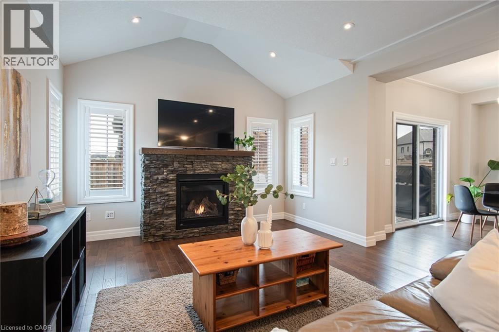 255 FALCONRIDGE Drive, Kitchener, Ontario, N2K0B6 — Photo 18