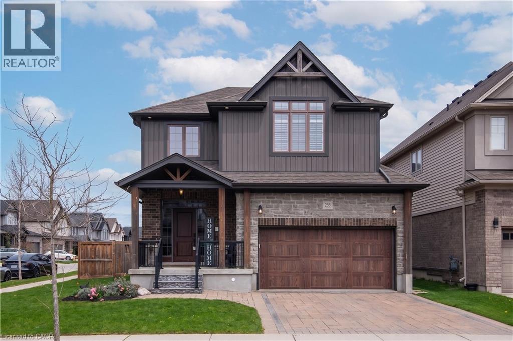 255 FALCONRIDGE Drive, Kitchener, Ontario, N2K0B6 — Photo 3