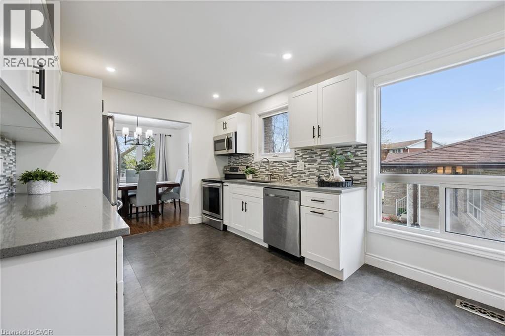 56 WORDSWORTH Place, Kitchener, Ontario, N2B3L1 — Photo 14