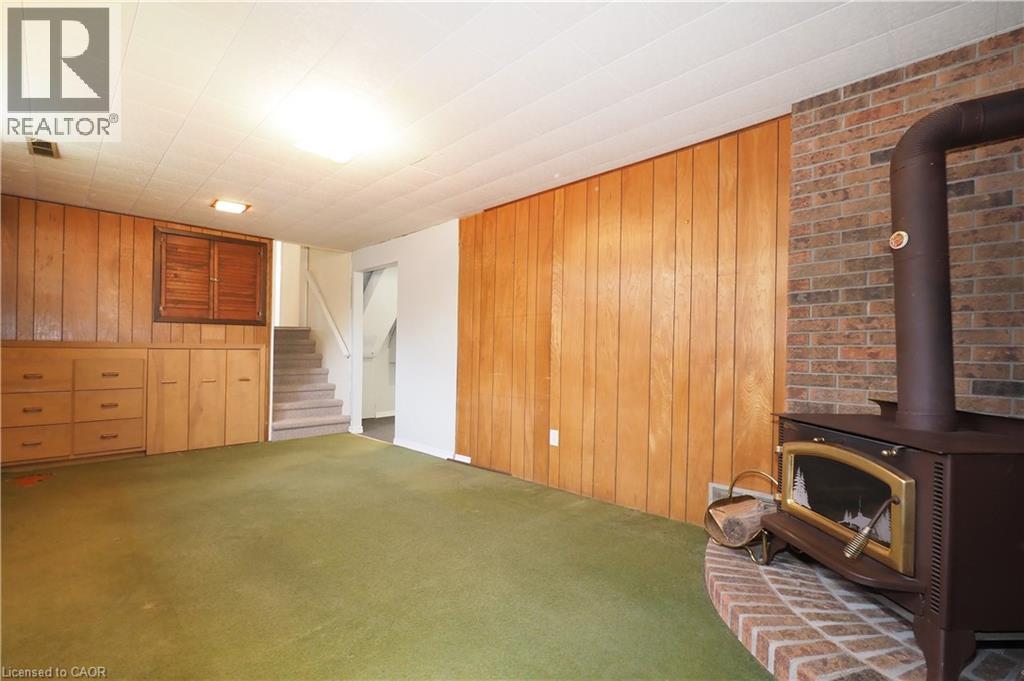 76 CLOVERDALE Crescent, Kitchener, Ontario, N2M4X2 — Photo 34