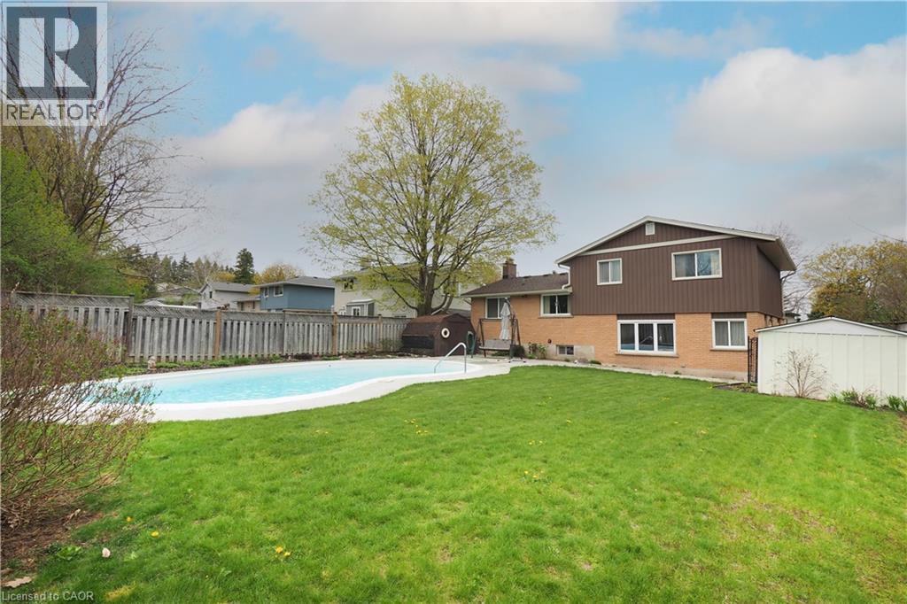 76 CLOVERDALE Crescent - 38