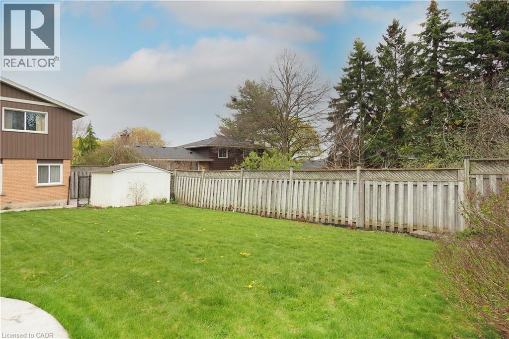 76 CLOVERDALE Crescent, Kitchener, Ontario, N2M4X2 — Photo 43