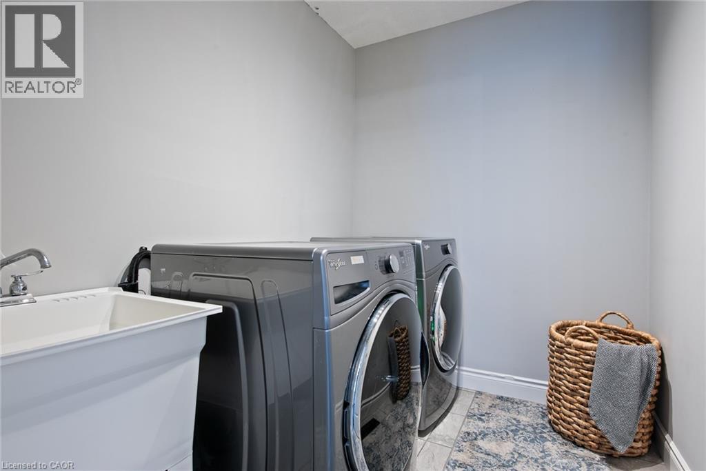 208 BIRKINSHAW Road, Cambridge, Ontario, N1P0C1 — Photo 40