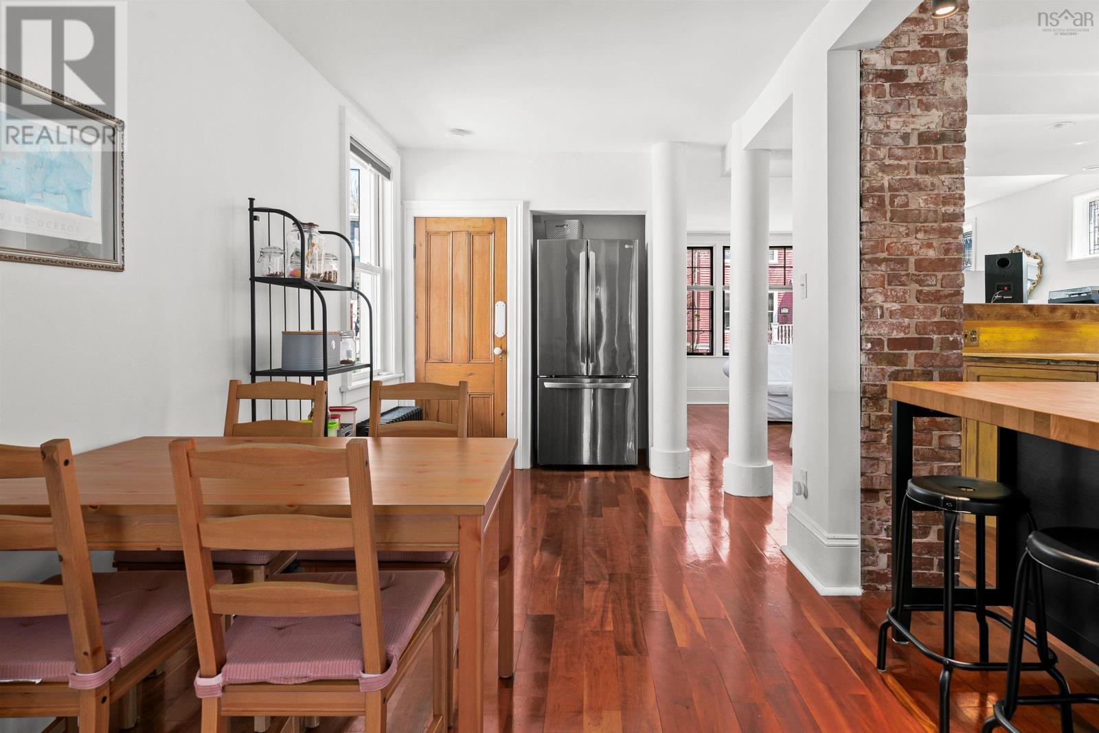 Property 20 of 48 of 1808 Chestnut Street