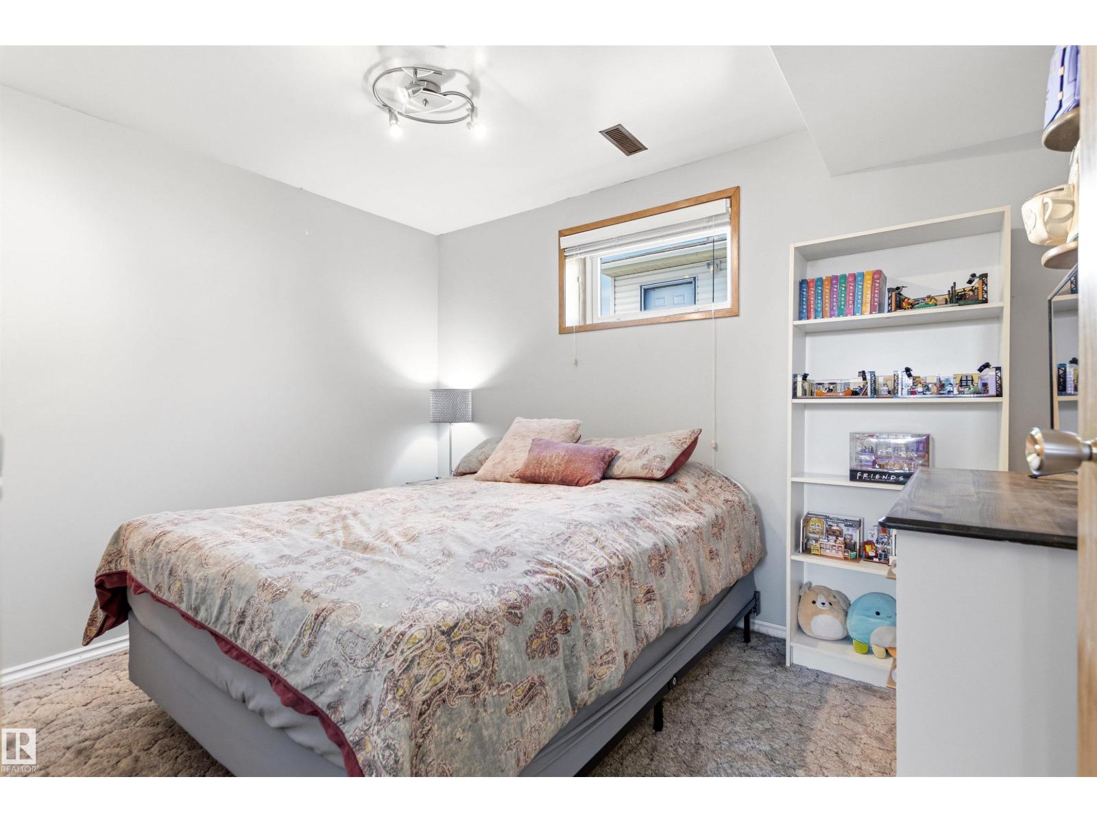 16711 94 ST NW, Edmonton