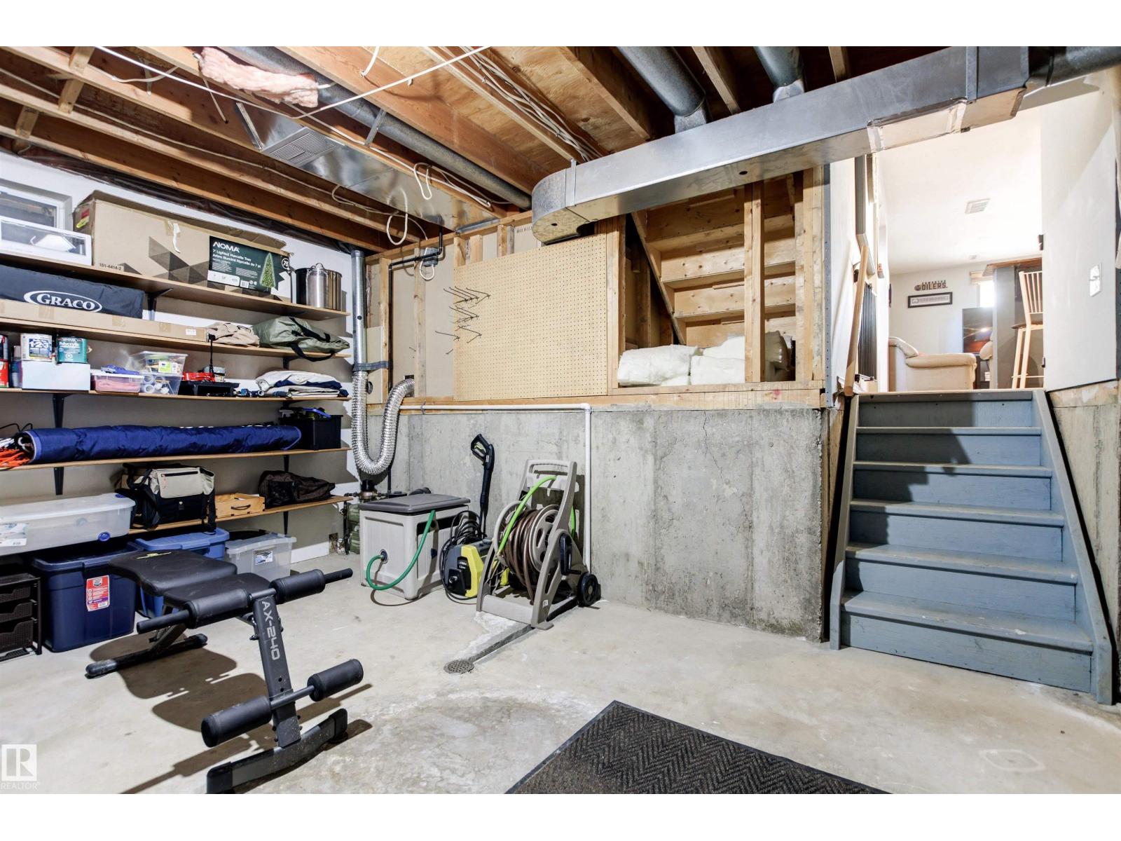 16711 94 ST NW, Edmonton