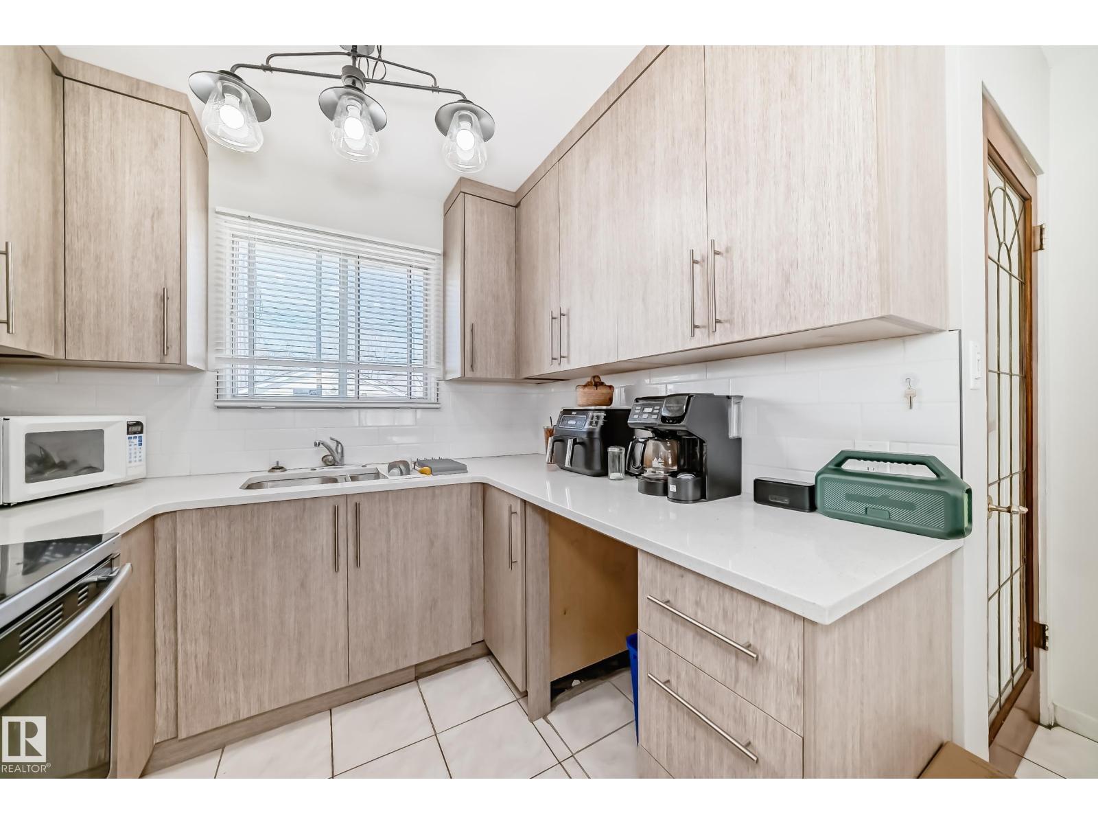 13524 123A ST NW, Edmonton
