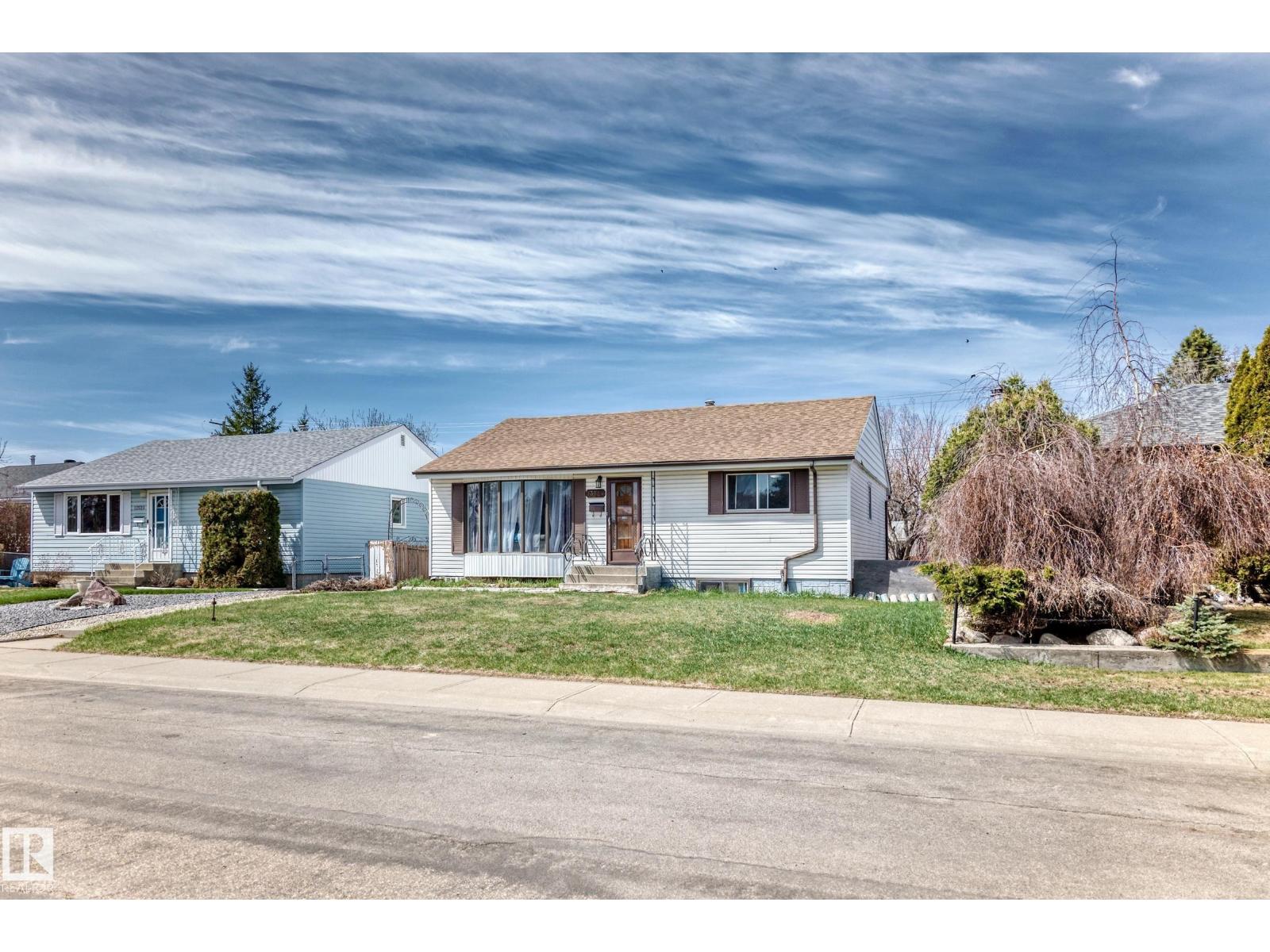 13524 123A ST NW, Edmonton