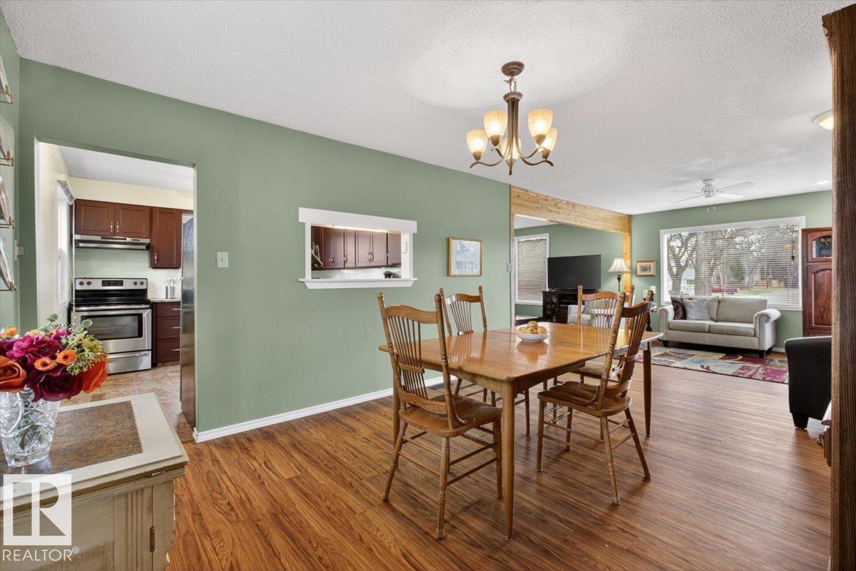 11302 58 ST NW, Edmonton