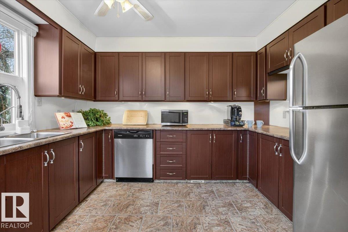 11302 58 ST NW, Edmonton