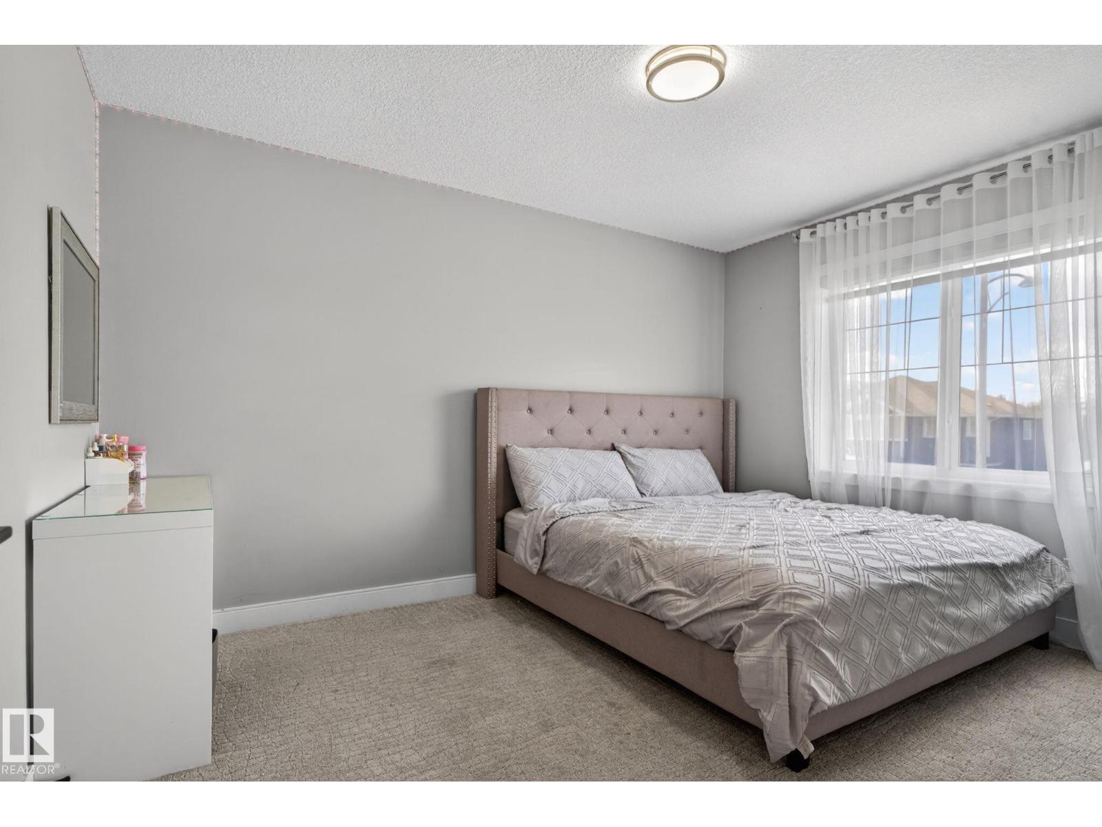 872 EBBERS CR NW, Edmonton