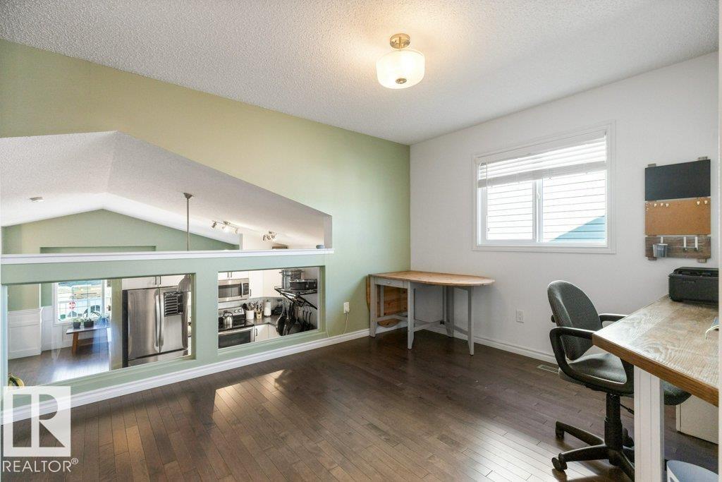 21414 94A AV NW, Edmonton