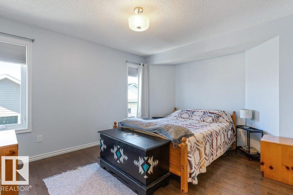 21414 94A AV NW, Edmonton