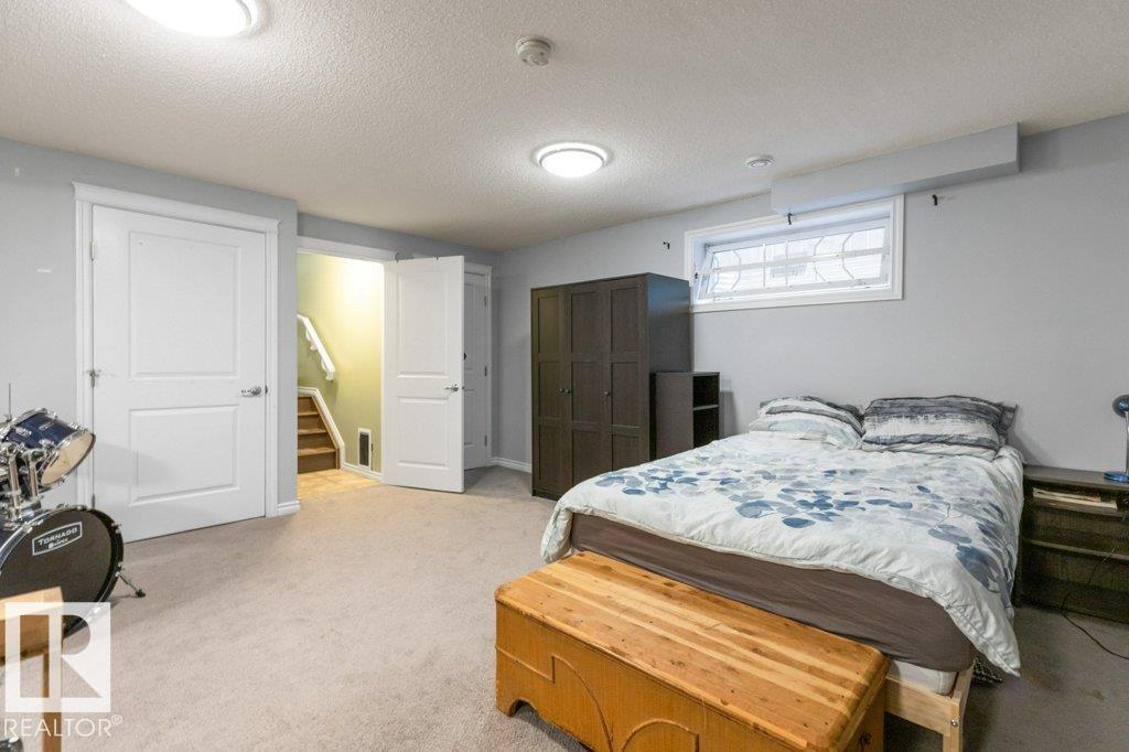 21414 94A AV NW, Edmonton
